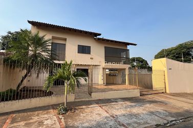 Casa para alugar - 174m&sup2; - Jardim Ouro Branco