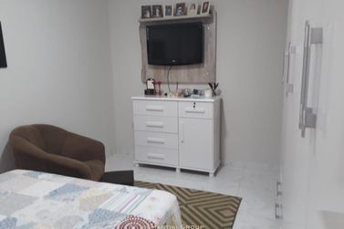 Casa &agrave; venda - 117m&sup2; - Jardim Monte Cristo