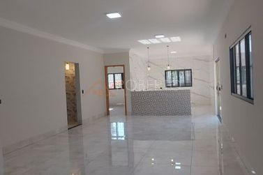 Casa &agrave; venda - 552m&sup2; - Jardim Farropilha