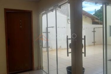 Sobrado &agrave; venda - 246m&sup2; - Jardim Igua&ccedil;u