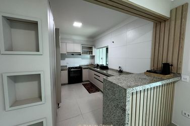 Sobrado para alugar - 306m&sup2; - Jardim Simara