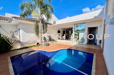 Casa &agrave; venda - 160m&sup2; - Condom&iacute;nio Arauc&aacute;ria
