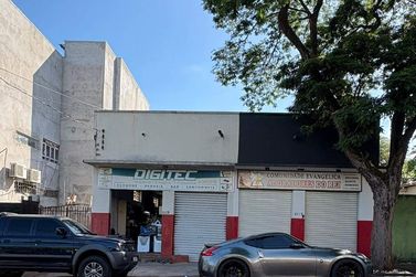 Sala Comercial &agrave; venda - 285m&sup2; - Centro