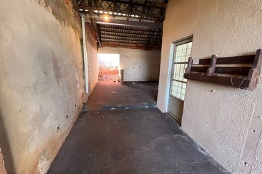 Casa &agrave; venda - 200m&sup2; - H&eacute;lio Lopes