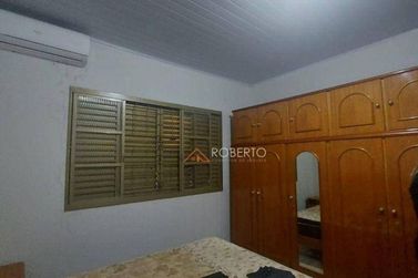 Casa &agrave; venda - 215m&sup2; - Jardim Ibirapuera