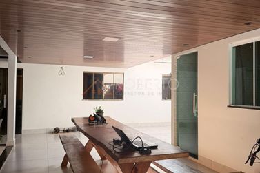 Casa &agrave; venda - 303m&sup2; - Conjunto Habitacional Sumar&eacute; (Sumar&eacute;)