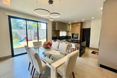 Casa &agrave; venda - 238m&sup2; - Condom&iacute;nio Green Park