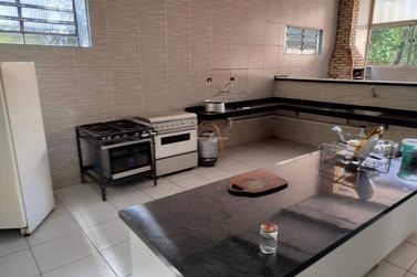 Ch&aacute;cara &agrave; venda - 30000m&sup2; - Jardim Sumar&eacute;