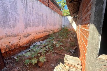 Casa &agrave; venda - 200m&sup2; - H&eacute;lio Lopes