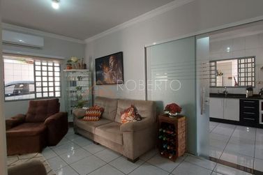 Casa &agrave; venda - 428m&sup2; - Jardim Ouro Branco