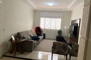 Casa &agrave; venda - 375m&sup2; - Jardim Guanabara