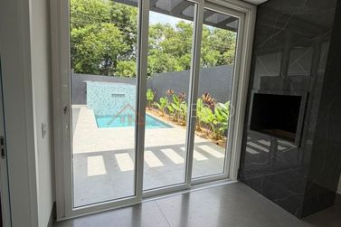 Casa &agrave; venda - 360m&sup2; - MONTE CRISTO