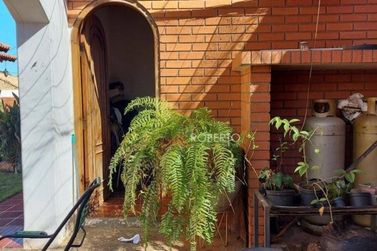 Casa &agrave; venda - 338m&sup2; - Centro