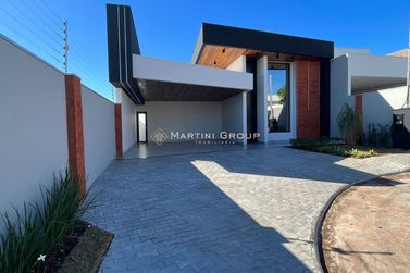 Casa &agrave; venda - 210m&sup2; - Condom&iacute;nio San Lorenzo