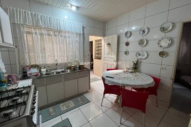 Casa &agrave; venda - 122m&sup2; - Centro