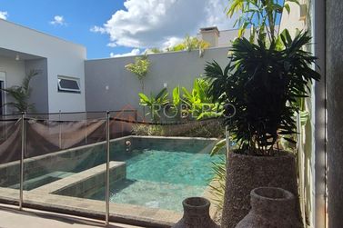 Casa &agrave; venda - 450m&sup2; - Jardim Asa Branca