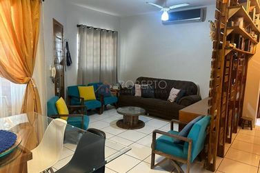Casa &agrave; venda - 128m&sup2; - Centro