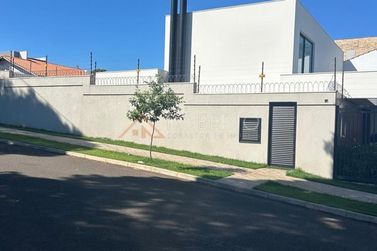 Casa &agrave; venda - 428m&sup2; - Jardim Ouro Branco