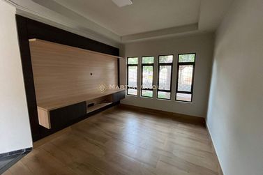 Casa &agrave; venda - 191m&sup2; - Jardim Ouro Branco