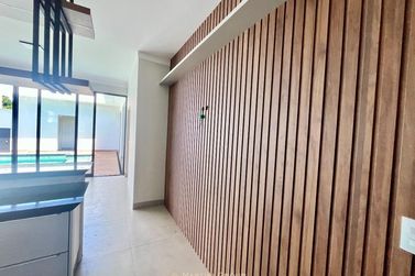 Casa &agrave; venda - 200m&sup2; - Condom&iacute;nio Arauc&aacute;ria