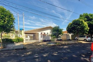 Casa &agrave; venda - 139m&sup2; - Jardim Mon&ccedil;&otilde;es