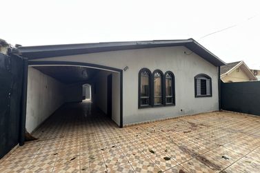 Casa para alugar - 220m&sup2; - Jardim Panorama