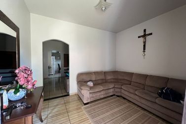 Casa &agrave; venda - 416m&sup2; - Centro