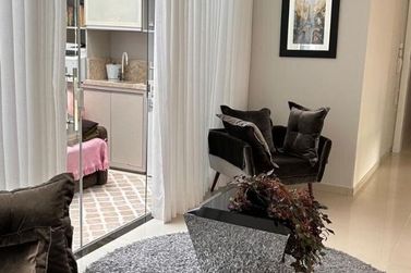 Casa &agrave; venda - 450m&sup2; - Condom&iacute;nio Mont Blanc