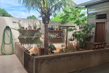 Casa &agrave; venda - 255m&sup2; - Jardim S&atilde;o Jorge