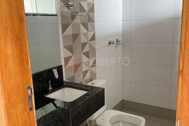 Casa &agrave; venda - 242m&sup2; - Jardim S&atilde;o Jo&atilde;o