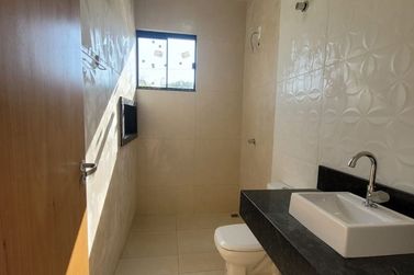 Casa &agrave; venda - 135m&sup2; - Conjunto Porto Seguro