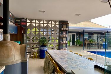 Casa &agrave; venda - 349m&sup2; - Jardim Santos Dumont