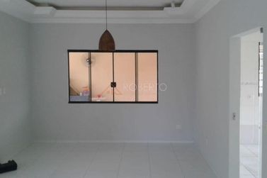 Casa &agrave; venda - 220m&sup2; - Jardim Novo Ouro Branco