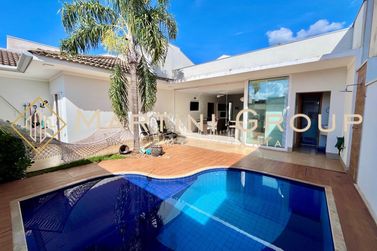 Casa &agrave; venda - 160m&sup2; - Condom&iacute;nio Arauc&aacute;ria