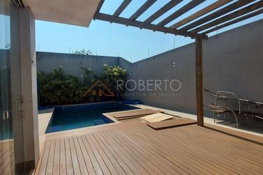 Sobrado &agrave; venda - 450m&sup2; - Jardim O&aacute;sis
