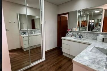 Casa &agrave; venda - 360m&sup2; - Condom&iacute;nio Mont Blanc