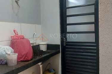 Casa &agrave; venda - 180m&sup2; - Jardim O&aacute;sis