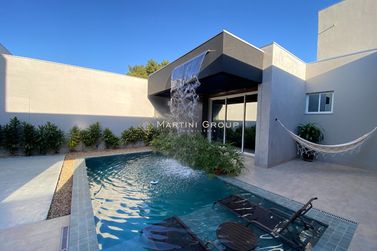 Casa &agrave; venda - 267m&sup2; - Condom&iacute;nio Flamboyant