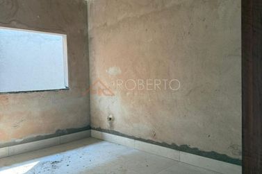 Casa &agrave; venda - 210m&sup2; - Centro