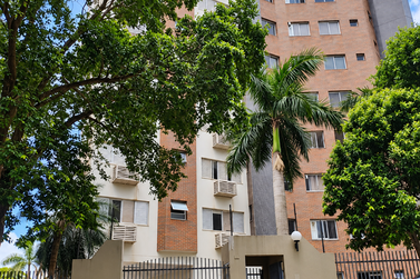 Apartamento para alugar - 287m&sup2; - Centro