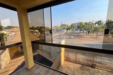 Casa para alugar - 174m&sup2; - Jardim Ouro Branco