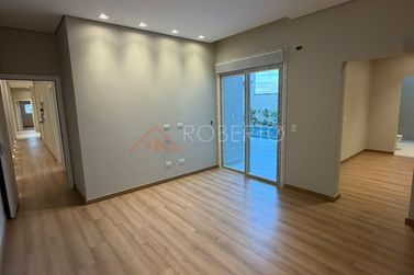 Casa &agrave; venda - 405m&sup2; - Jardim Guanabara