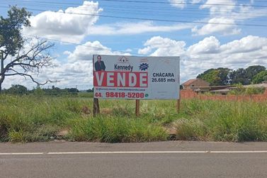 Ch&aacute;cara &agrave; venda - A Rodovia BR - 376