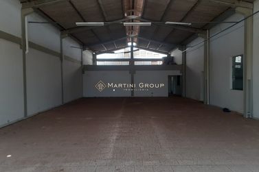 Casa &agrave; venda - 600m&sup2; - Centro