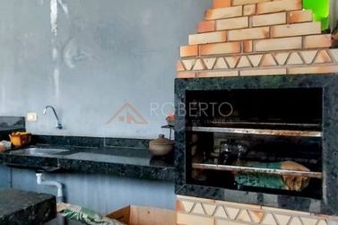 Casa &agrave; venda - 332m&sup2; - Jardim Nossa Senhora de F&aacute;tima