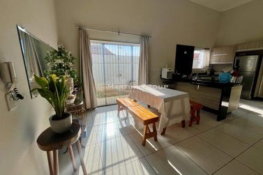 Casa &agrave; venda - 273m&sup2; - Jardim Paulista