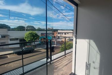 Sobrado &agrave; venda - 200m&sup2; - Jardim Canad&aacute;