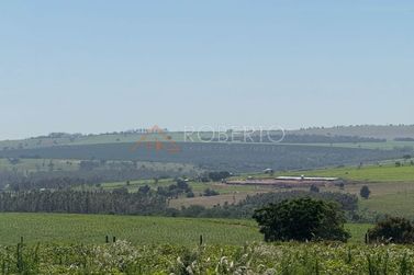 S&iacute;tio &agrave; venda - 181500m&sup2; - AGUA JEANINE