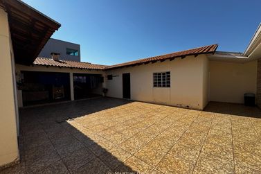 Casa &agrave; venda - 219m&sup2; - Jardim Ip&ecirc;