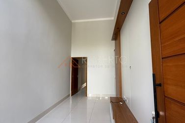 Casa &agrave; venda - 214m&sup2; - Jardim Ouro Branco